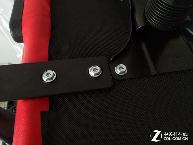 ：399元电竞椅保菊还是爆菊？麻将胡了试玩网站免费硬件衙门(图7)