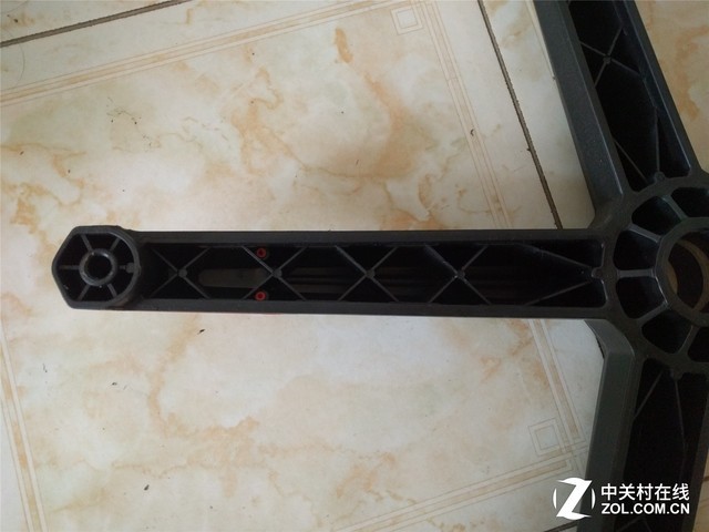 ：399元电竞椅保菊还是爆菊？麻将胡了试玩网站免费硬件衙门(图12)